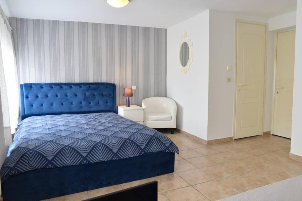 Apartment A Modern Bright In The Center Of Kastoria